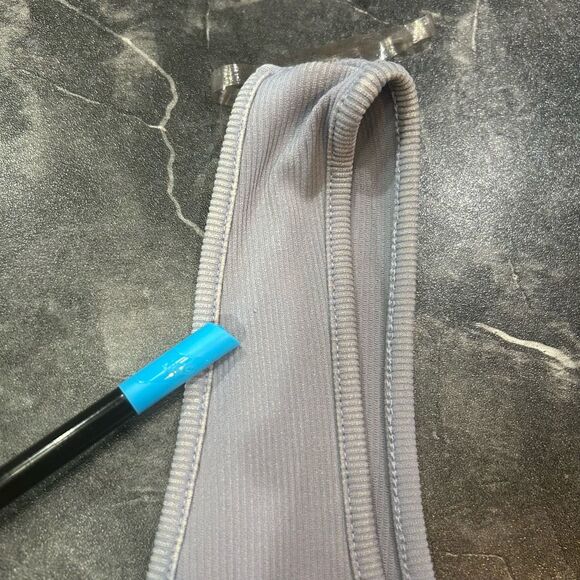 Wild Fable Women’s Medium Blue Gray Deep V Cropped Tank Bra - Picture 8 of 9